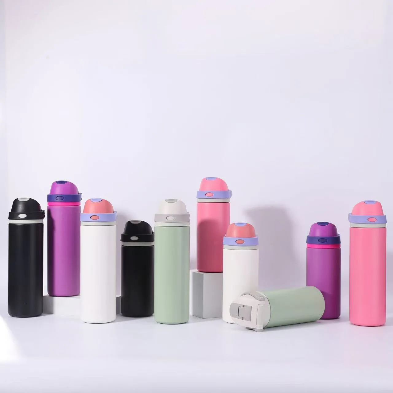 304 Stainless Steel Vacuum Flask with Handle & Dual-Drink Lid 2